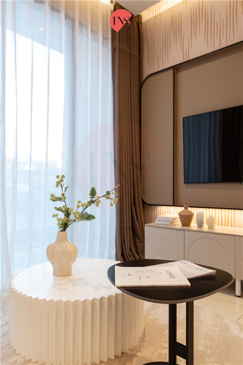 SU02 - Plenitude Mandolin Type C1 Show Unit 