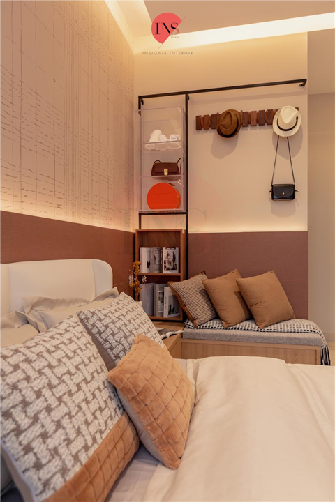 SU02 - Plenitude Mandolin Type C1 Show Unit 