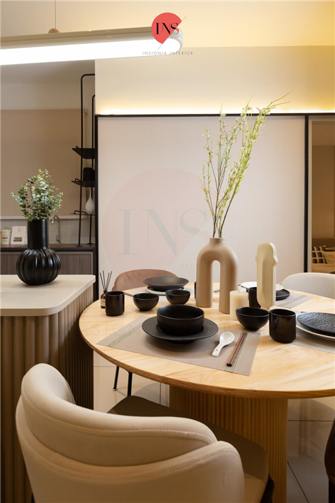 SU04 - IOI Caladia Type A Show Unit 