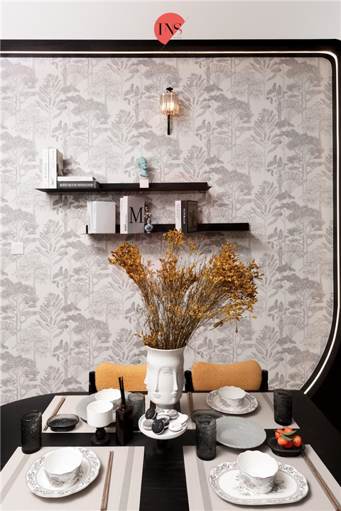 SU08 - Pinegate Residence Type C Show Unit 