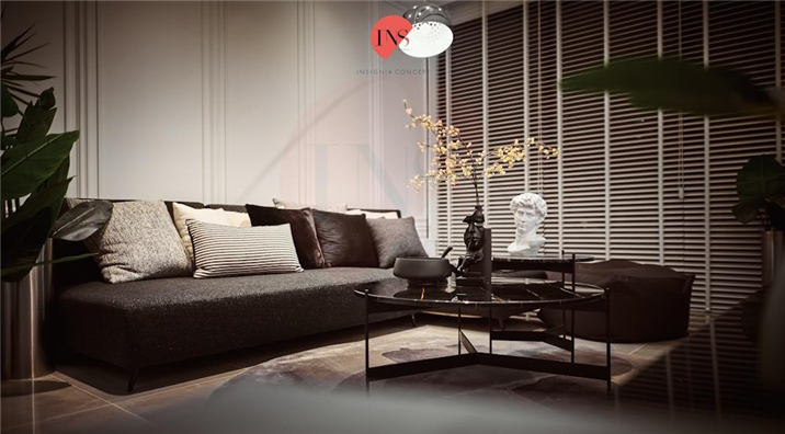 SU10 - R Suite Chancery C2 Show Unit 