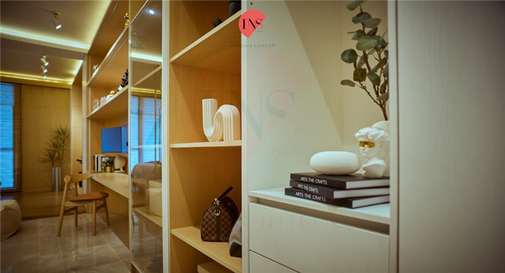 SU11 - R Suite Chancery Soho B Show Unit 