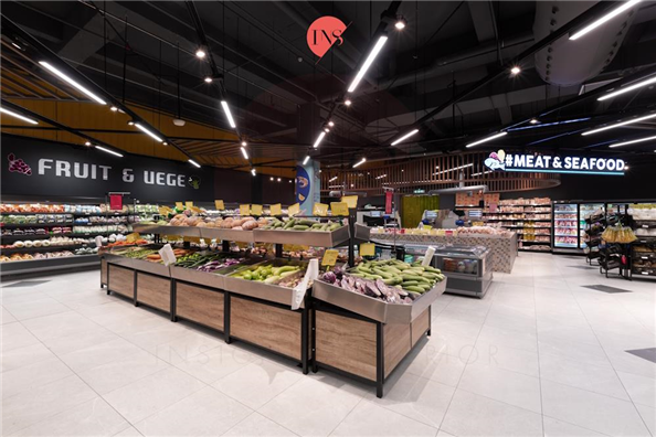 R02 - Hwa Thai Supermart@The Commune