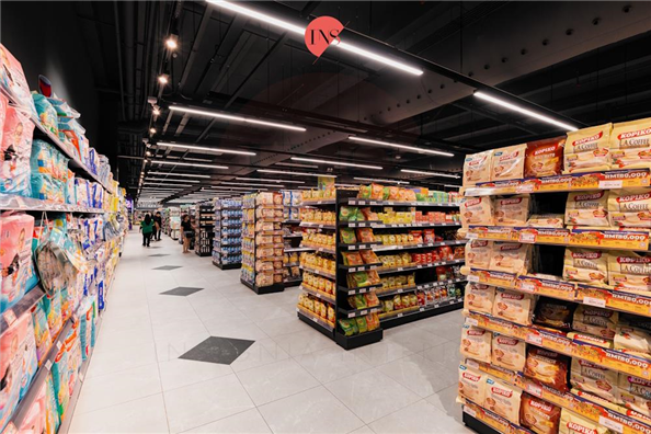 R02 - Hwa Thai Supermart@The Commune