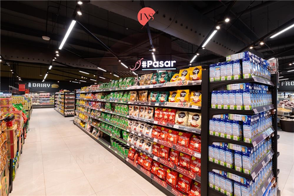 R02 - Hwa Thai Supermart@The Commune