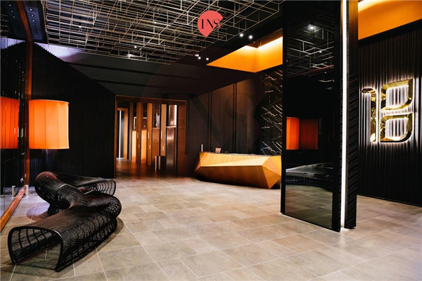 C01 - Austin 18 (Grand Lobby) 