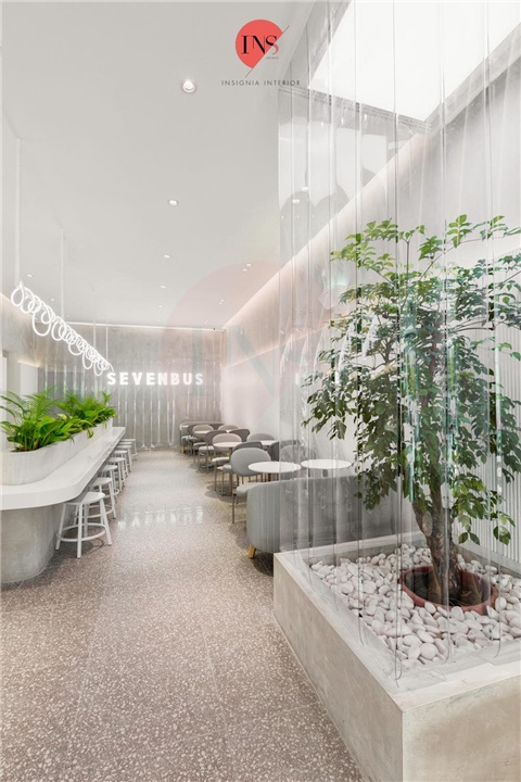 F02 - Sevenbus Mount Austin