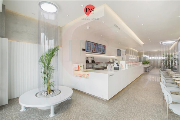 F02 - Sevenbus Mount Austin